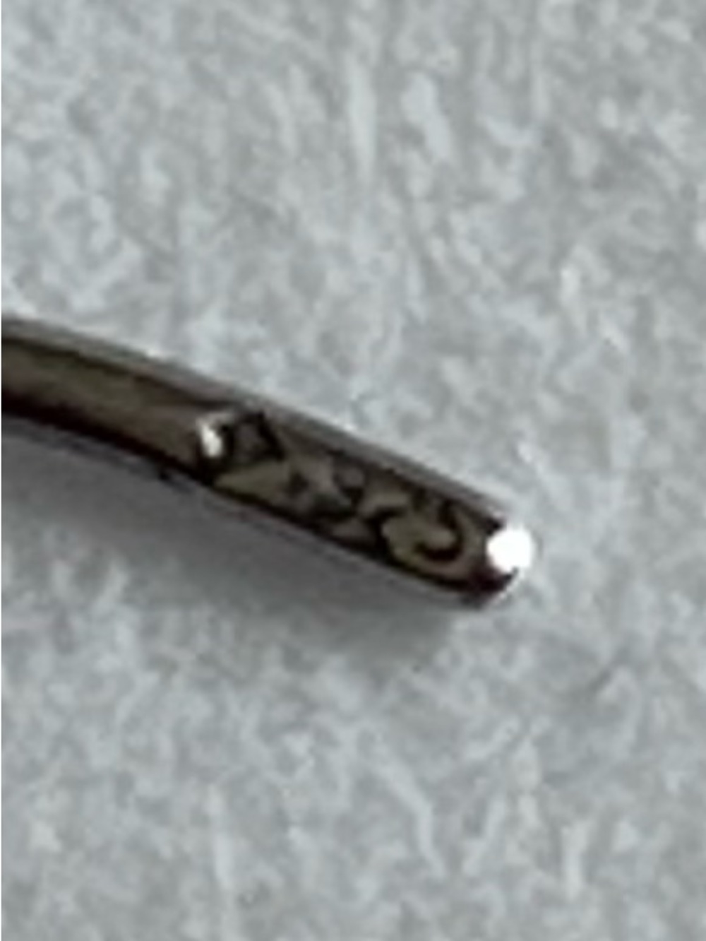 Silpada 925 Triple Teardrop Earrings Dangling Multi-texture Sterling Silver - Picture 6 of 6